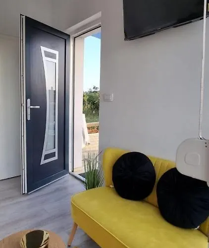 Apartment Yellow Dream Murvica (Policnik)