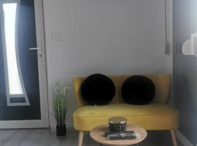 Yellow Dream Apartment